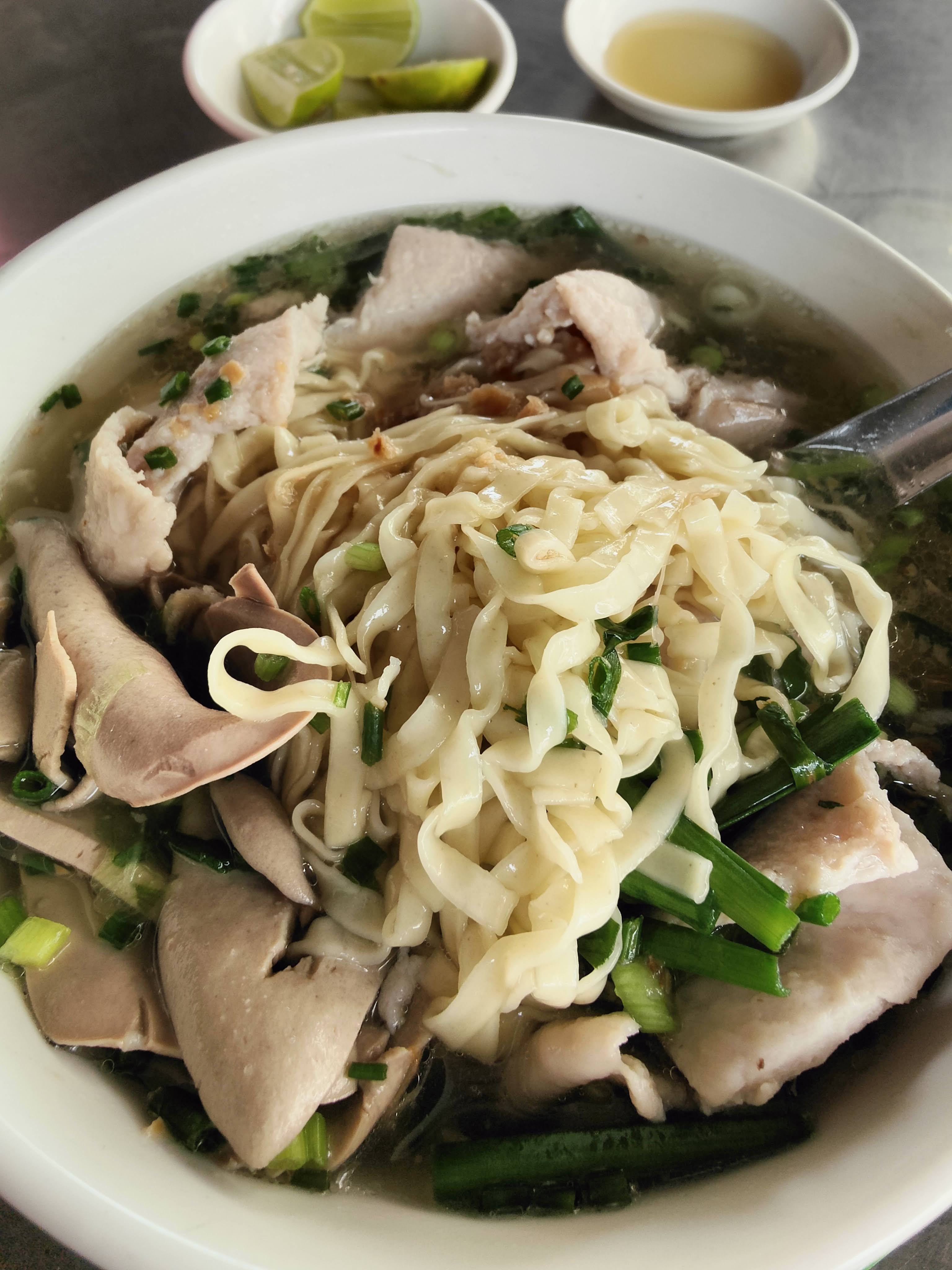 Cambodian Flat Pork Ball Noodles · Srey Neang Noodle · Phnom Penh ...